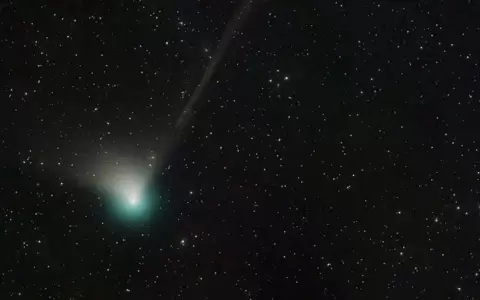 Un inusual cometa verde podr� verse por primera vez en 50.000 a�os