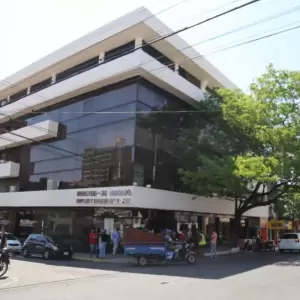 Ministerio del Trabajo gastará G. 1.600 millones en servicio ceremonial y bocaditos