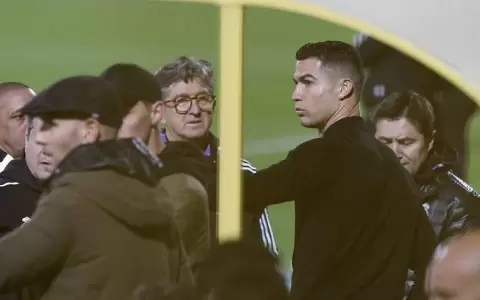Cristiano Ronaldo asiste al entrenamiento del Real Madrid