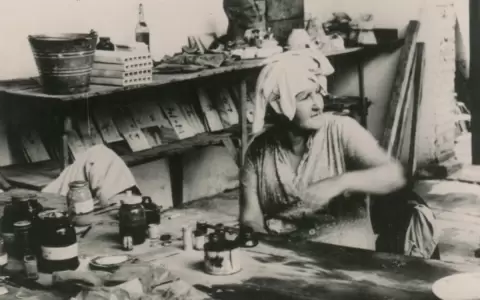 Presencia y ausencia de la espa�ola de Am�rica. Josefina Pl� y la cer�mica (I)