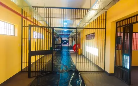 Autoridades coordinan la recepci�n provisoria del Penal de Emboscada