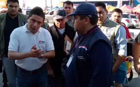 Asesor jur�dico de la SET denuncia al director del Mercado 4, Juan Villalba