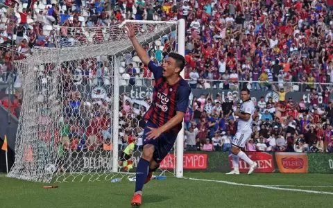 Ovelar se despide de Cerro Porte�o, el club de sus amores
