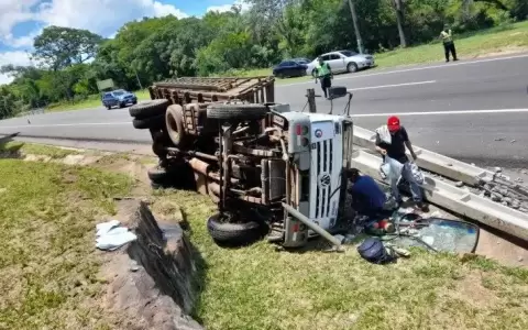 Tras seguidilla de accidentes, planean colocar rampa de frenado en la bajada del cerro en Ypacara�