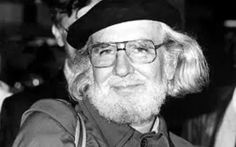 Un d�a como hoy, hace 98 a�os, nac�a Ernesto Cardenal