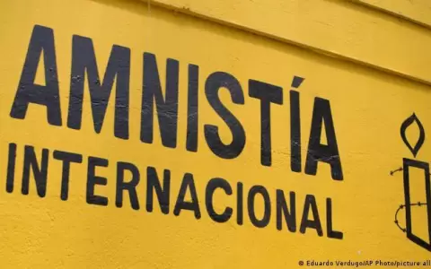 Amnist�a Internacional: EE. UU. "sigue perpetuando graves violaciones de derechos humanos"