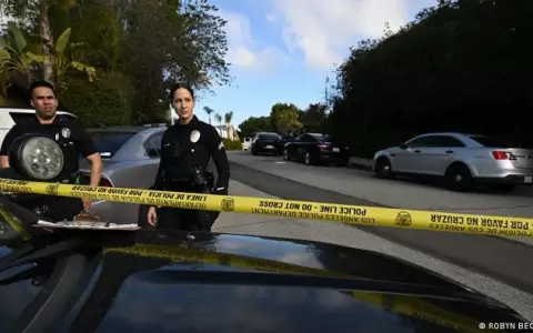 Tres fallecidos y cuatro heridos en un tiroteo en Los �ngeles