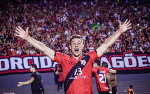Diego Chur�n le dio �me gusta� a un posteo sobre su ida a Olimpia