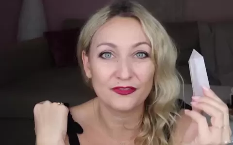 Francia lanza consulta p�blica para regular actividad de "influencers"