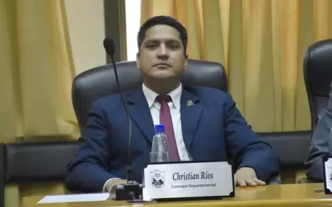 Christian R�os es elegido como nuevo gobernador de Itap�a, tras renuncia de Brunaga