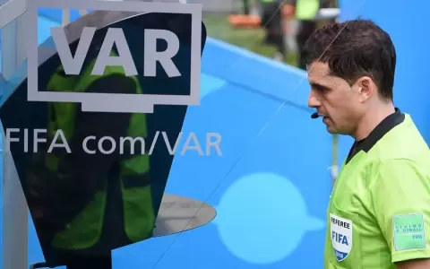 Todo el estadio escuchar� en tiempo real los di�logos VAR