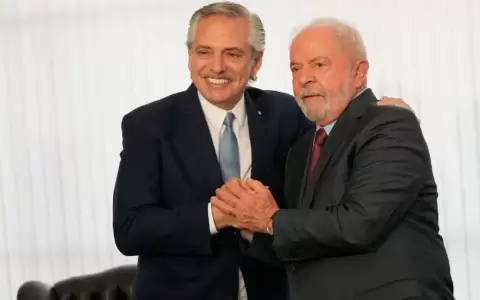 Seg�n Financial Times, Argentina y Brasil trabajar�n en creaci�n de una moneda com�n