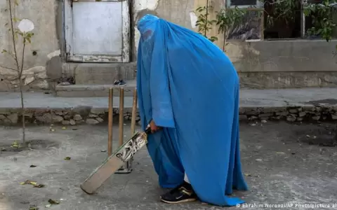 Los talibanes cercenaron dr�sticamente los derechos de las mujeres, dice HRW