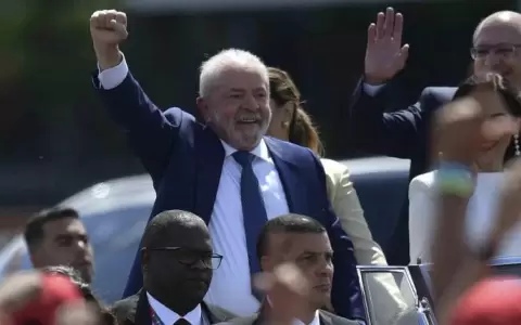 Lula prometi� reconstruir el Brasil al asumir por tercera vez la presidencia