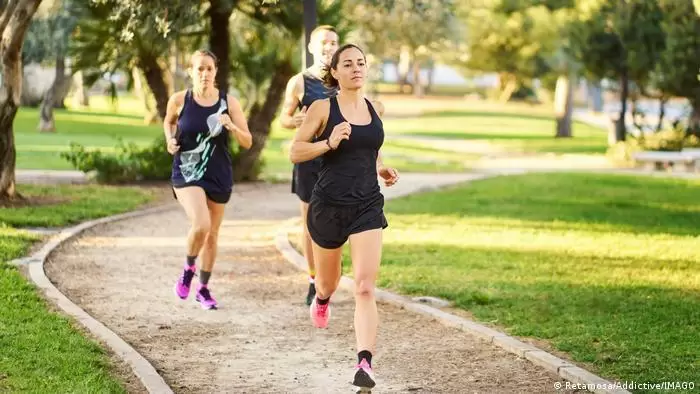 La hora del día podría determinar cuánta grasa se quema con el ejercicio