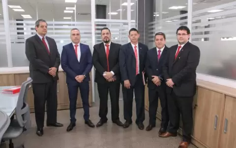 Solo 35 de 46 agrupaciones pol�ticas presentaron todos sus gastos de campa�a