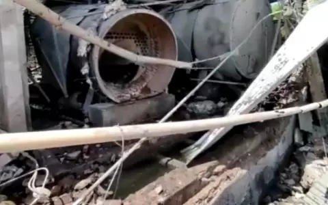 Explosi�n y derrumbe de f�brica en el barrio San Vicente de Asunci�n