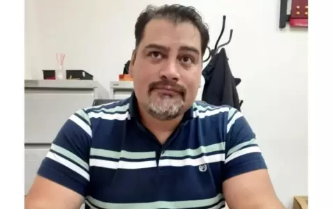 Efra�n Alegre crea falsa expectativa con su candidatura, dice liberal