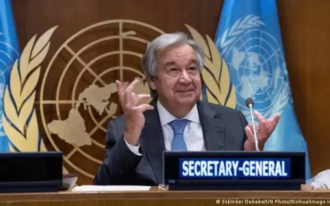 El secretario general de la ONU inform� que Siria abrir� cruces fronterizos para recibir ayuda