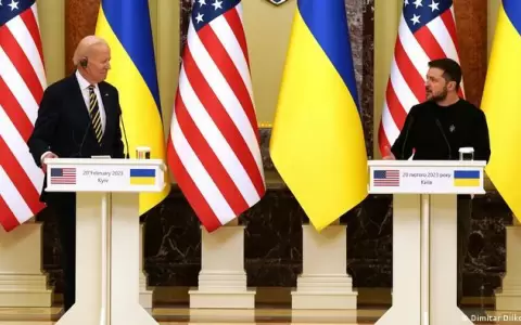 Biden anuncia env�o de armas a Ucrania en visita sorpresa a Kiev