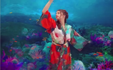 �Mombyry Hovy�: Lucero Villalba Hagelstange y el arte del kimono