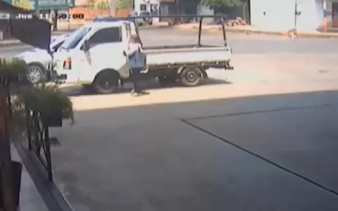 Mujer rob� 50 millones de un veh�culo en un aparente asalto planificado