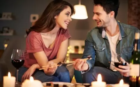 El amor es como la comida asi�tica, m�s tiempo le dedicas m�s ilustrativo es