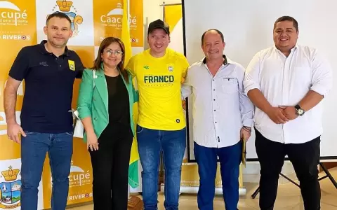 Presidente Franco presenta candidatura para el Nacional 2024