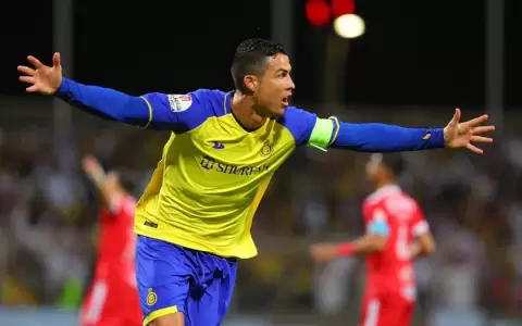 Cristiano Ronaldo marca cuatro goles para el triunfo de Al Nassr