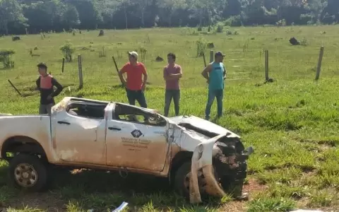 Accidente de comitiva fiscal: hallan clavo miguelito en zona donde ocurri� el hecho