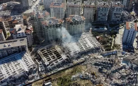 Casi 20.300 personas han muerto a causa del terremoto en Turqu�a y Siria