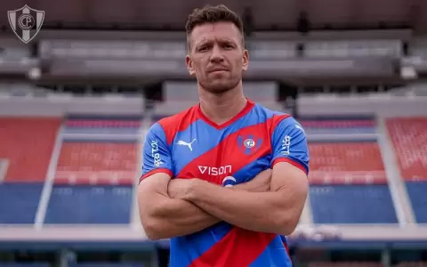 Cerro Porte�o dio la bienvenida a Eduardo Brock