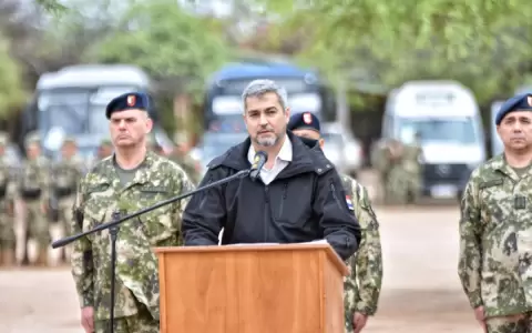 Abdo Ben�tez cumple actividades de gobierno este s�bado en el Chaco paraguayo