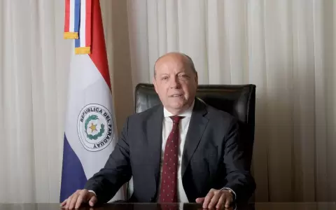 Ministro de la Corte presentar� denuncia penal contra senador e integrante del CM, Pedro Santa Cruz