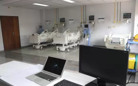 Cl�nicas habilit� exclusiva Unidad de Cuidados Intensivos Cardiovasculares