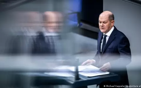 Olaf Scholz a China: �No den armas a la Rusia agresora�