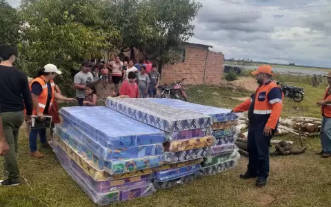 SEN solicit� apoyo a la Armada para brindar ayuda en ciudades inundadas