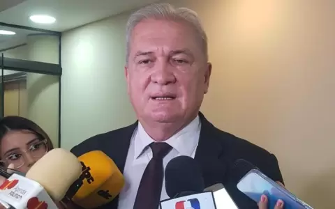 Este jueves asume el nuevo fiscal general del Estado y asegura "destruir las roscas existentes"