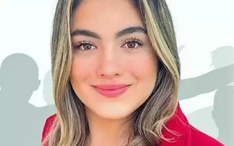 �El voto de los j�venes significar� un mensaje para los pol�ticos de que nos estamos despertando�
