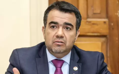 El Gobierno analiza precios del combustible, ante menores presiones inflacionarias