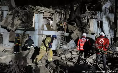 Rusia ataca con misiles un edificio residencial en Zaporiyia