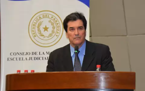 Gustavo Santander es ministro electo de la Corte