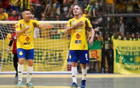 Caacup� golea a �emby y disputar� el t�tulo ante Presidente Franco