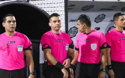 Derlis L�pez pitar� el Supercl�sico
