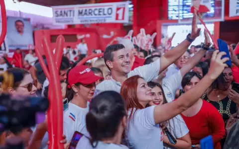Pe�a pide convencer a los ciudadanos indecisos para que salgan a votar en abril