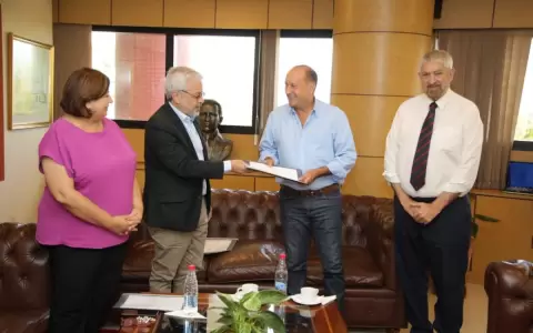 Senadores presentan denuncia penal contra Sandra Qui��nez