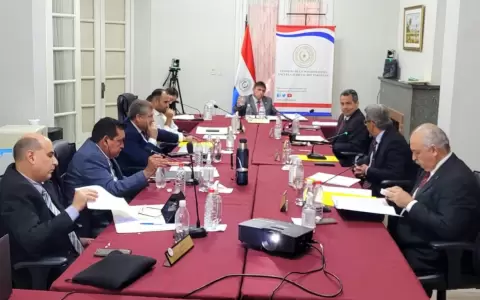 CM aprueba proyecto que insta a Bogar�n a renunciar tras sanci�n de EE. UU.