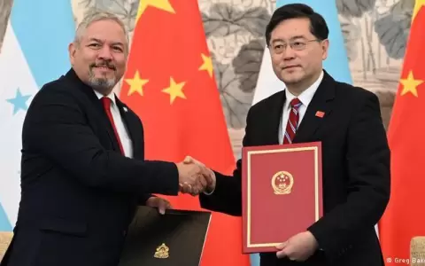 China y Honduras establecen relaciones diplom�ticas