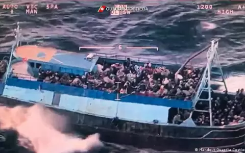Italia acusa a Rusia de guerra h�brida haciendo crecer la migraci�n ilegal en el Mediterr�neo