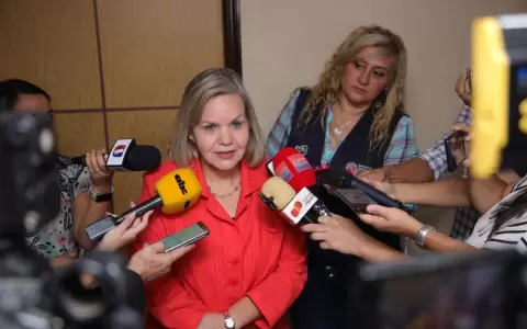 Samaniego plantea tratar a profundidad el tema del transporte despu�s de las elecciones